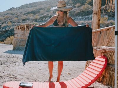 Luxe Towel | PackTowl